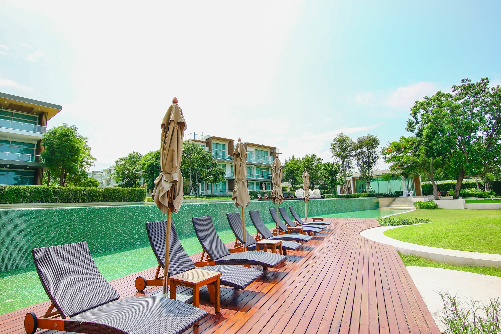 Huahin Luxury Beachfront Condo By Ml Εξωτερικό φωτογραφία